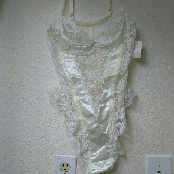 fredericks of hollywood vintage dresses